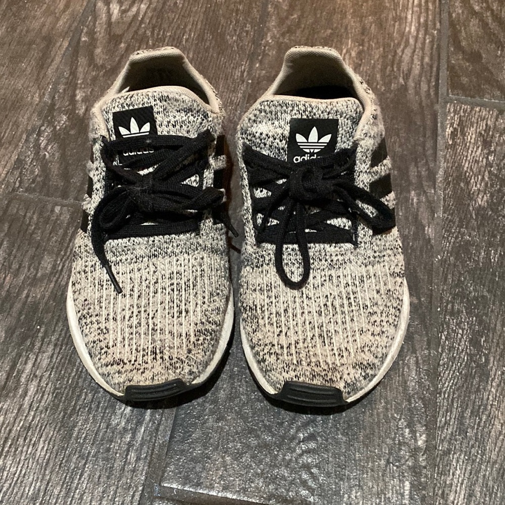 ADIDAS: tennis